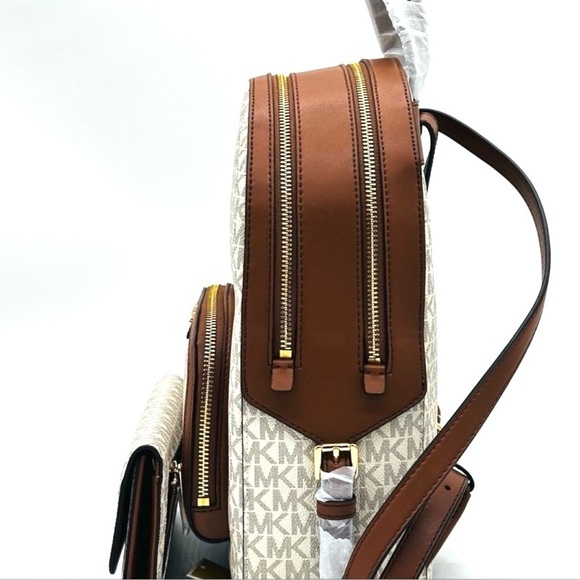 Michael Kors Medium Jaycee Zip Packet Backpack & Trifold Wallet Vanilla/Gold main image 9